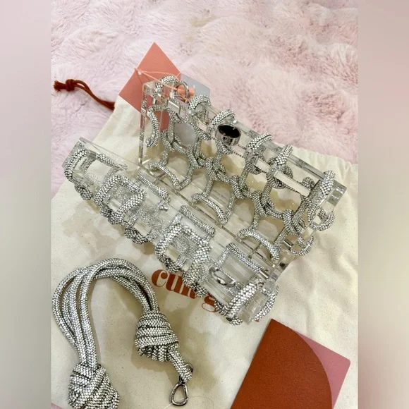 Cult Gaia Bess Bag - Picture 5 of 10